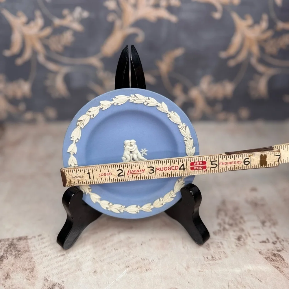 Vintage Wedgwood Blue Jasperware Cherub Pin Dish 1970 England